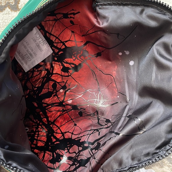 MAC - Picture 3 of 5